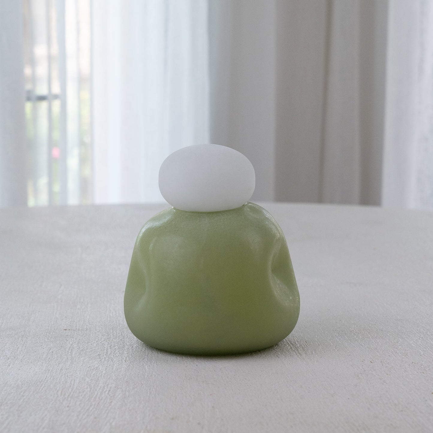 Pistachio Green - Decorative Glass Vase With Lid