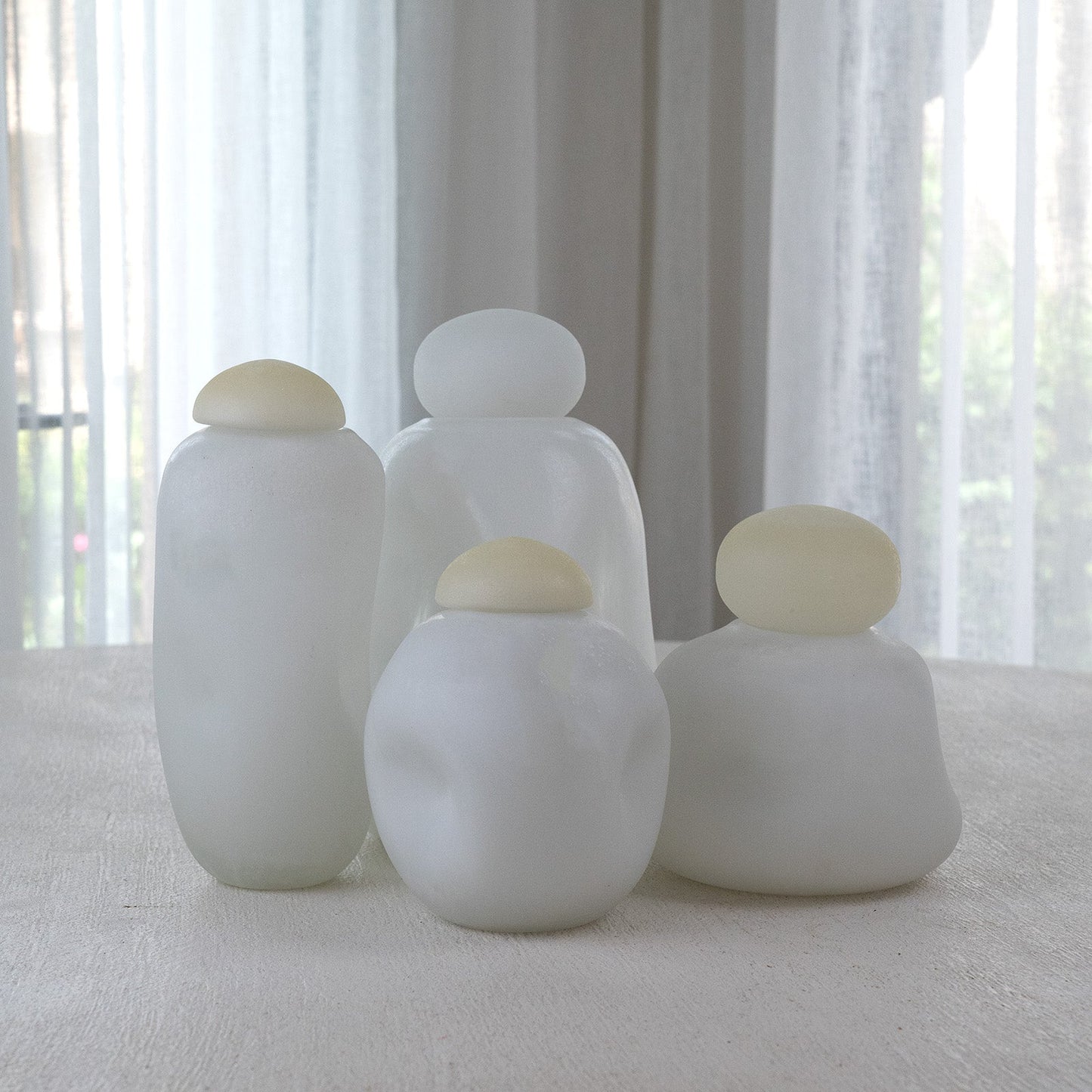 Vanilla White Decorative Glass Vase With Lid