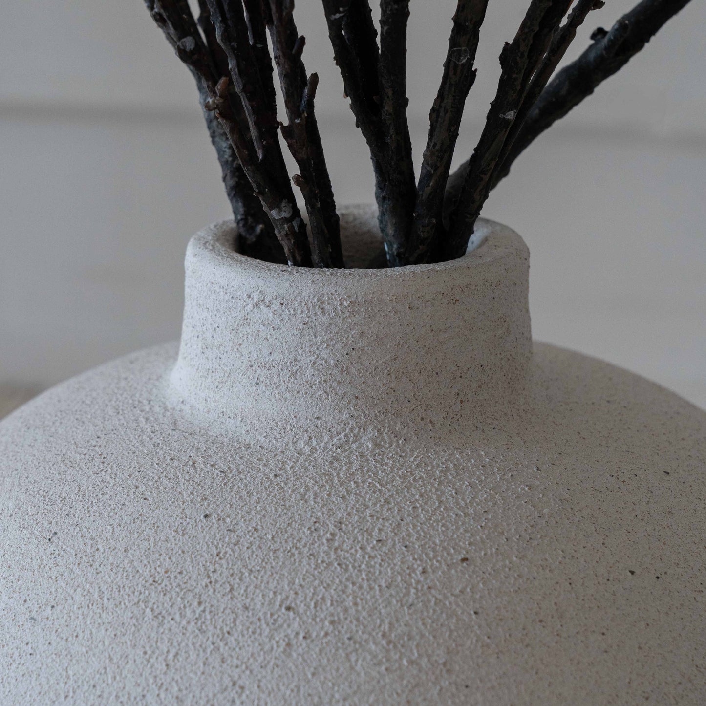 Crystal White Vessel Flower Pot 19th Century Vase - Indoor & Outdoor