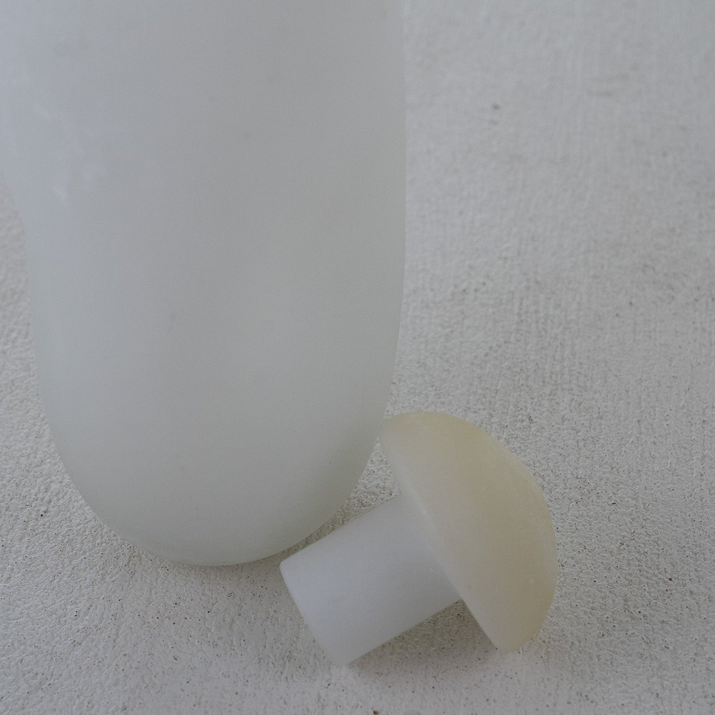 Vanilla White Decorative Glass Vase With Lid