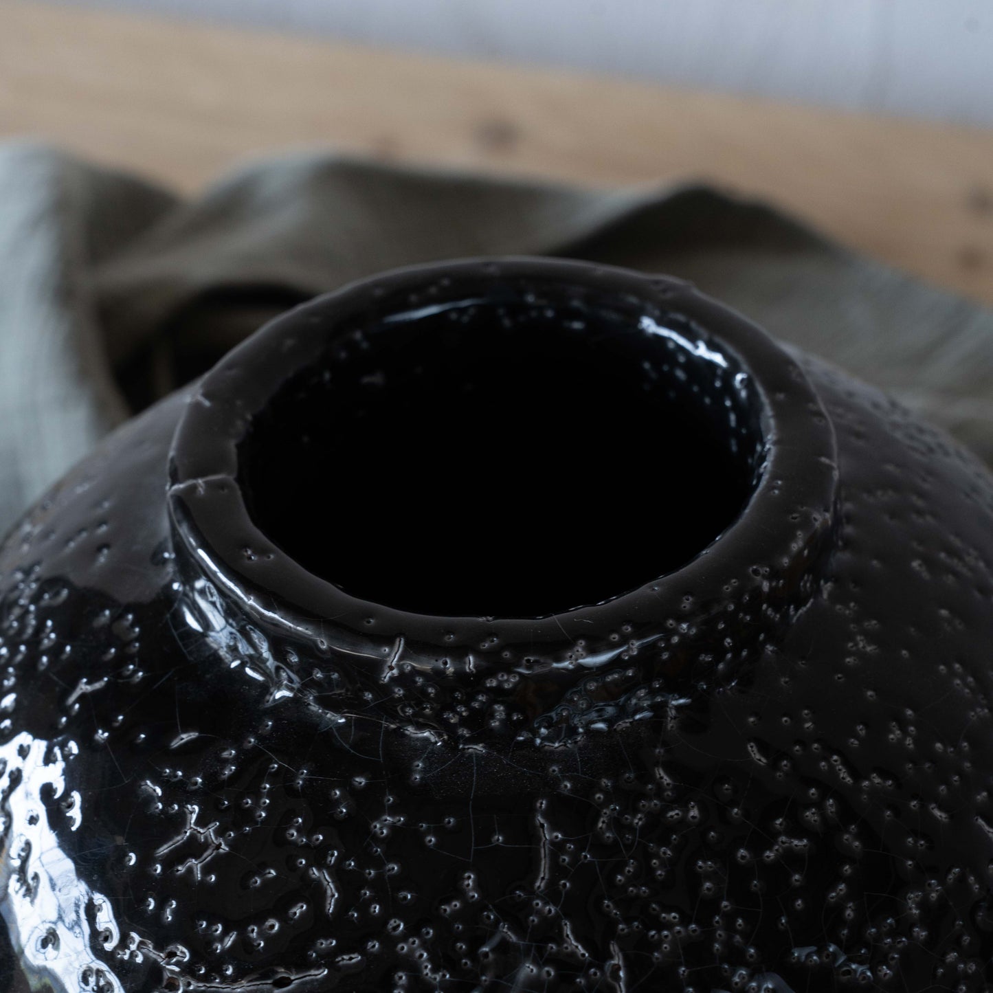 Trinket Decorative Black Ceramic Vase | Flower Pot