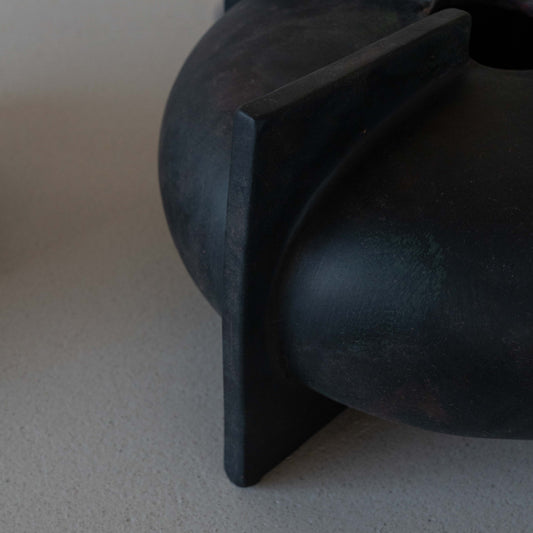 Echo Handmade Decorative Black Vase | Flower Pot