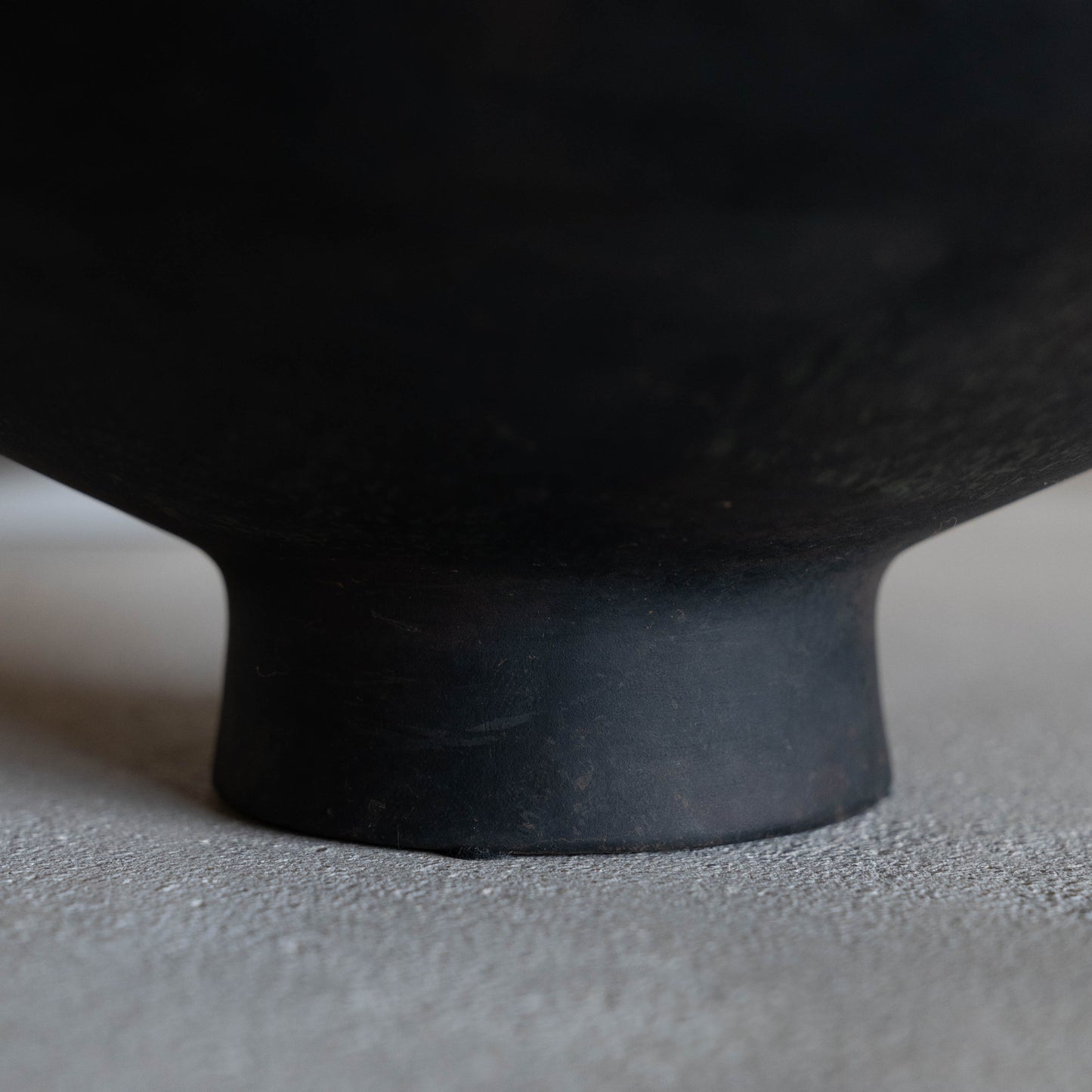 Fable Decorative Black Bowl